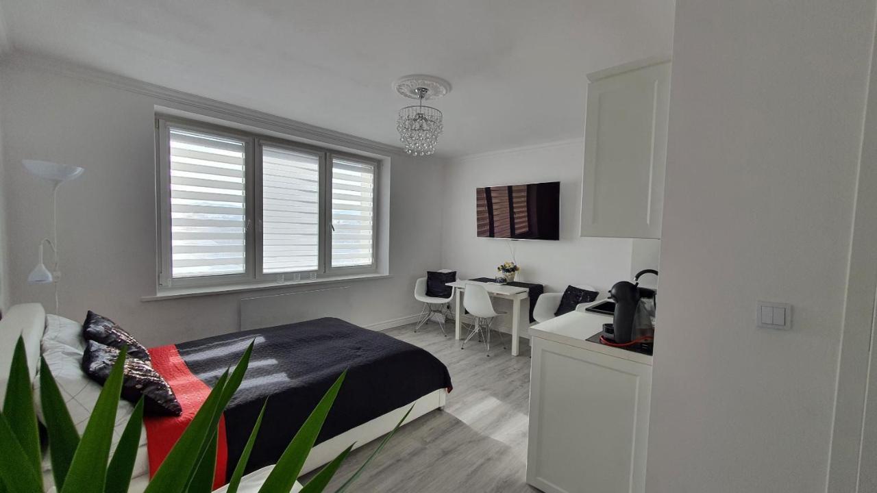 Sunny Apartment